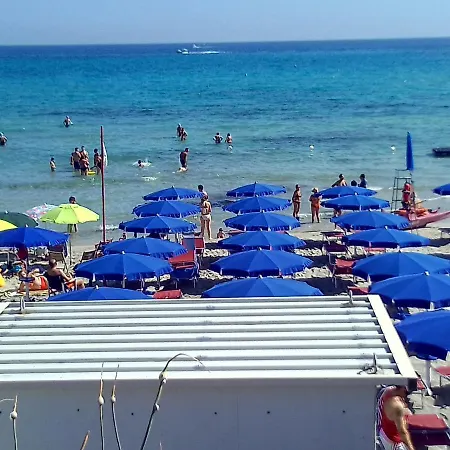 Sea And Blue Sky 2 Apartman Calimera